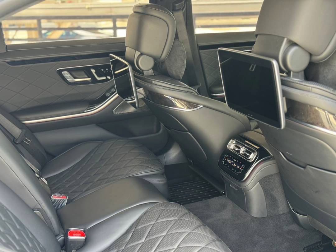2022 Mercedes Benz S580e AMG Premium