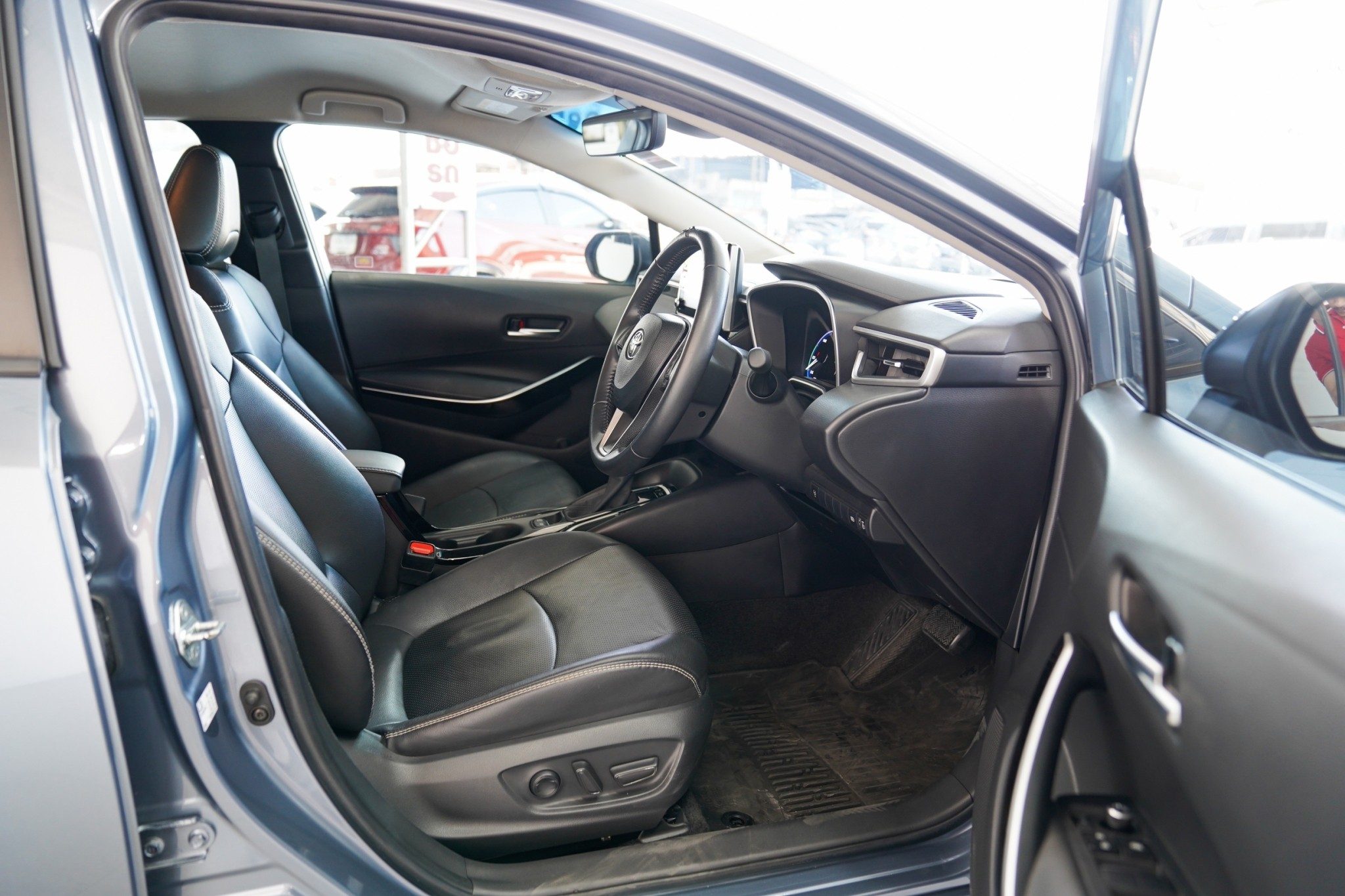 2019 TOYOTA ALTIS 1.8 HYBRID HIGH AT