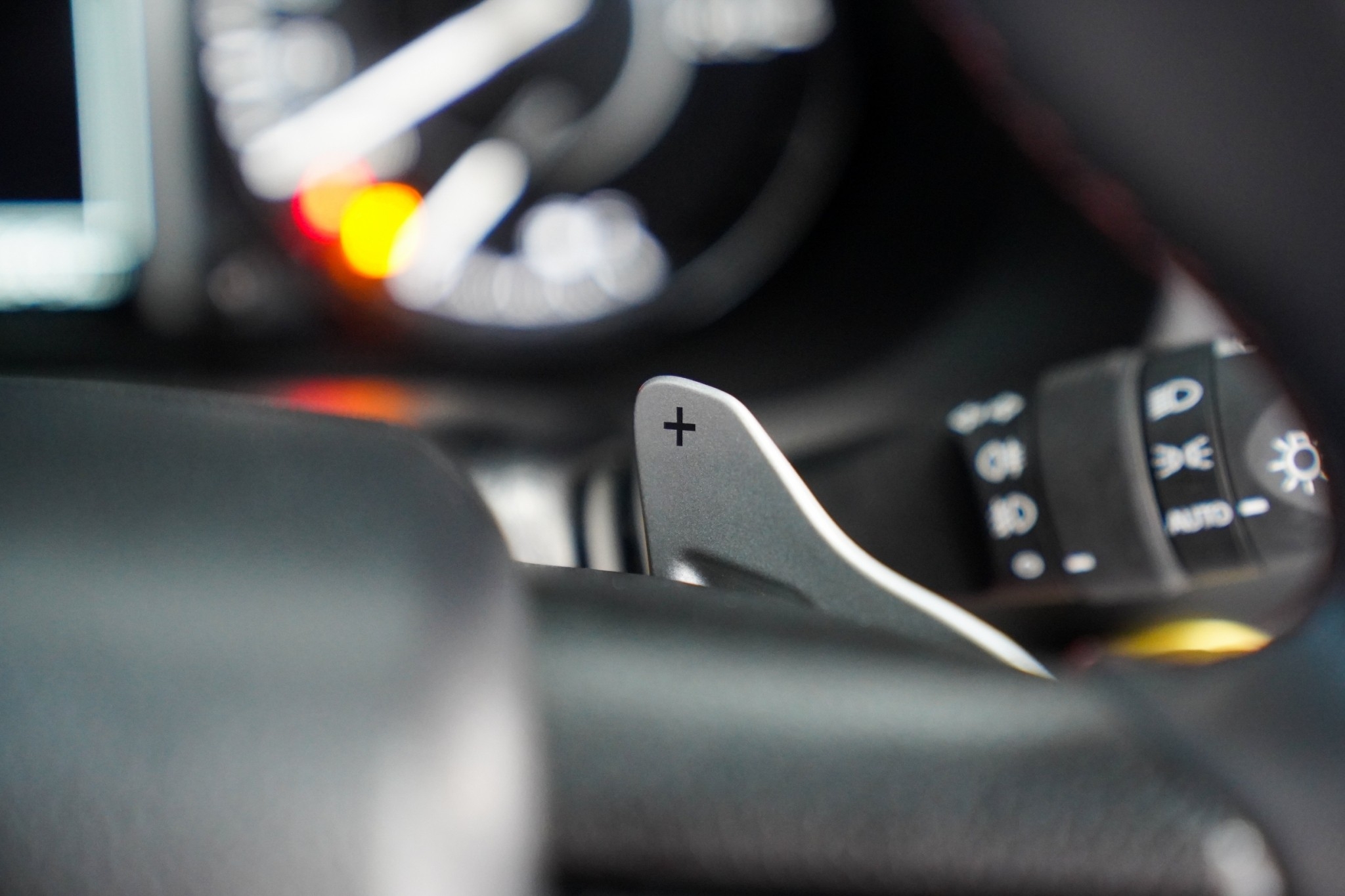 2012 TOYOTA FORTUNER 2.8 LEGENDER AT
