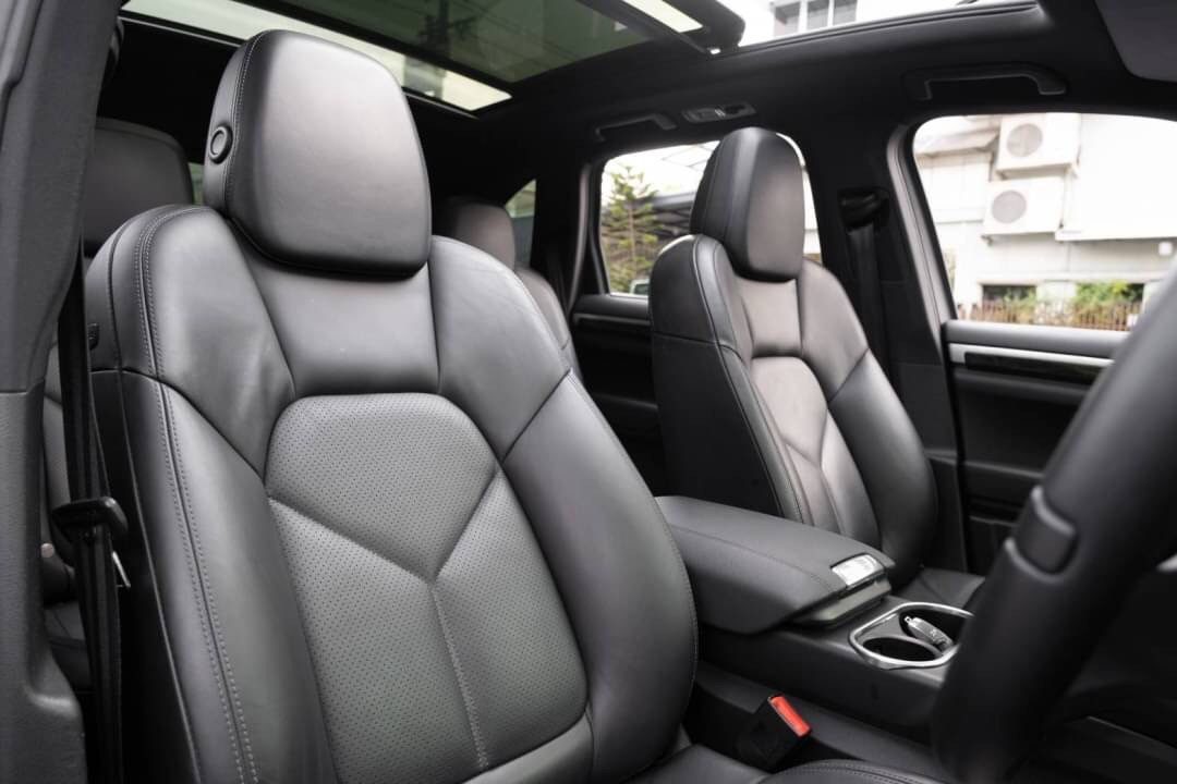 2013 Porsche Cayenne Sport Design