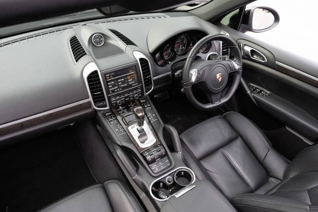2013 Porsche Cayenne Sport Design