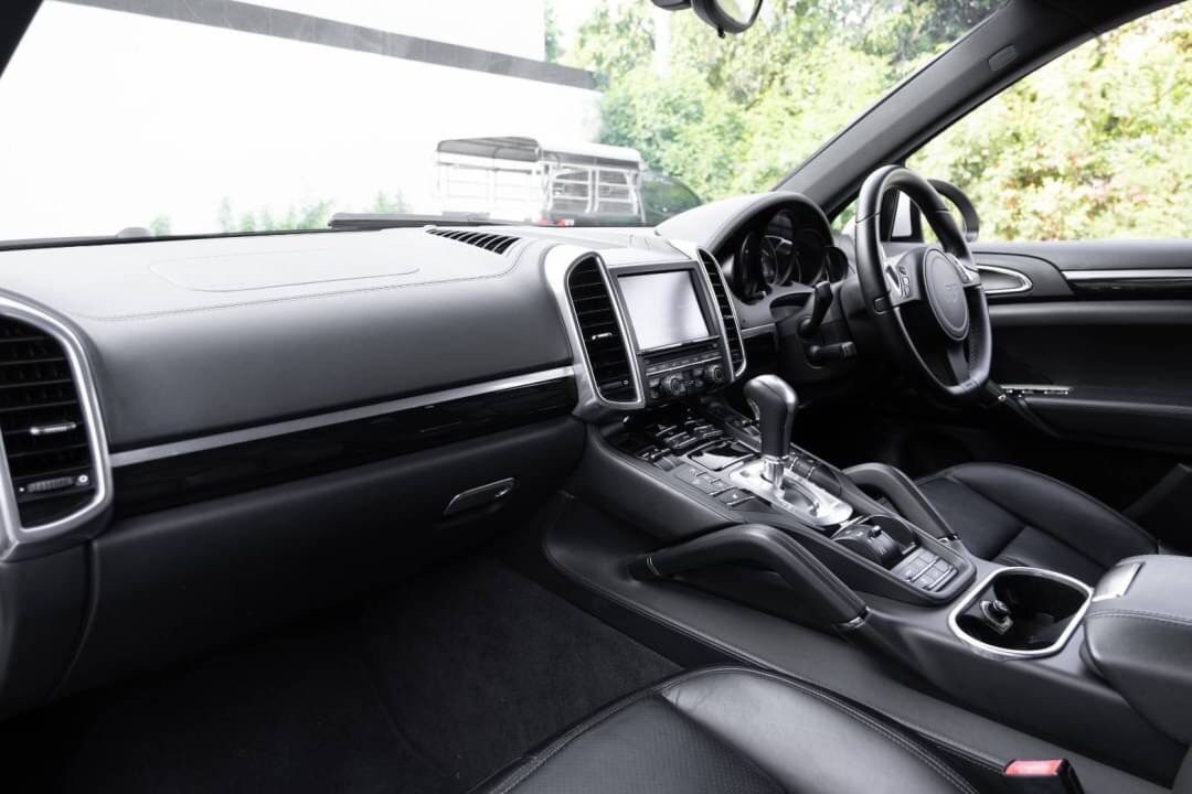 2011 Porsche Cayenne (RUF) RD30s