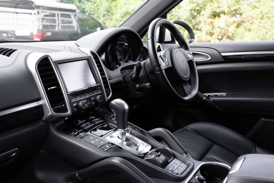 2011 Porsche Cayenne (RUF) RD30s