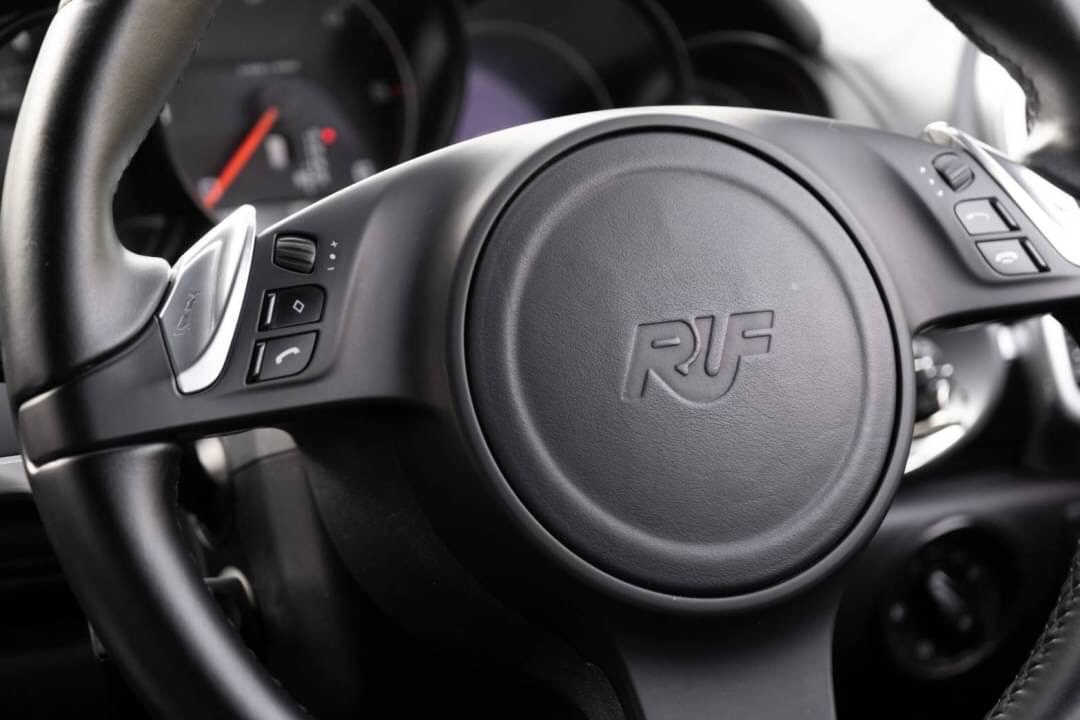 2011 Porsche Cayenne (RUF) RD30s