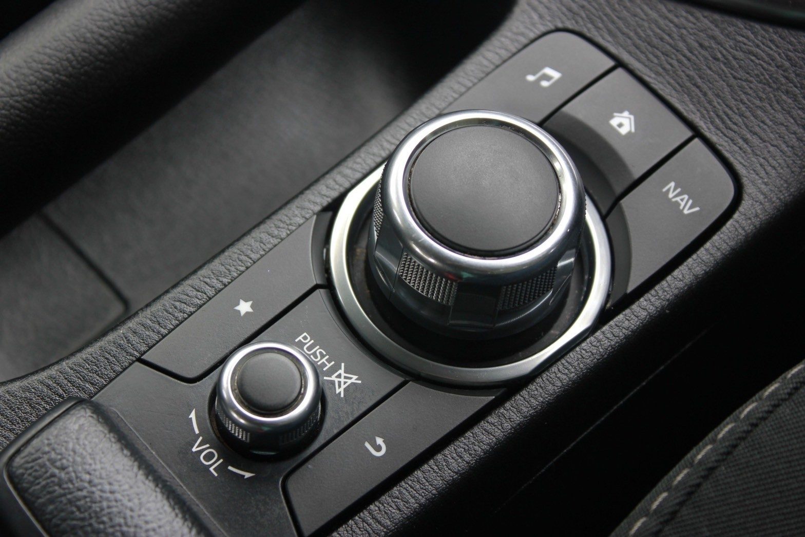 2018 MAZDA MAZDA2 1.3 Sports High