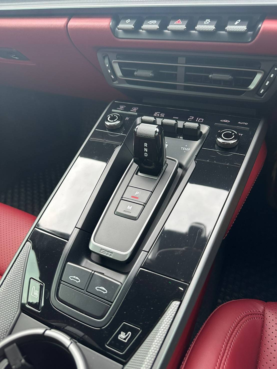 2021 Porsche 911 Targa 4S (model 992)