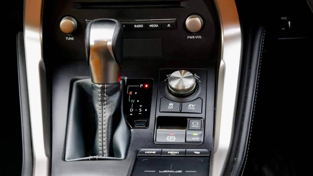2018 Lexus NX300h Grand Luxury Fulloption Minorchange