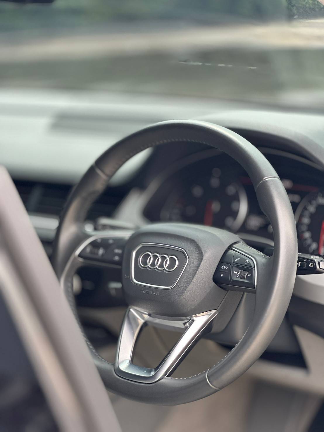 2019 Audi Q7 45TDI Quattro S-line