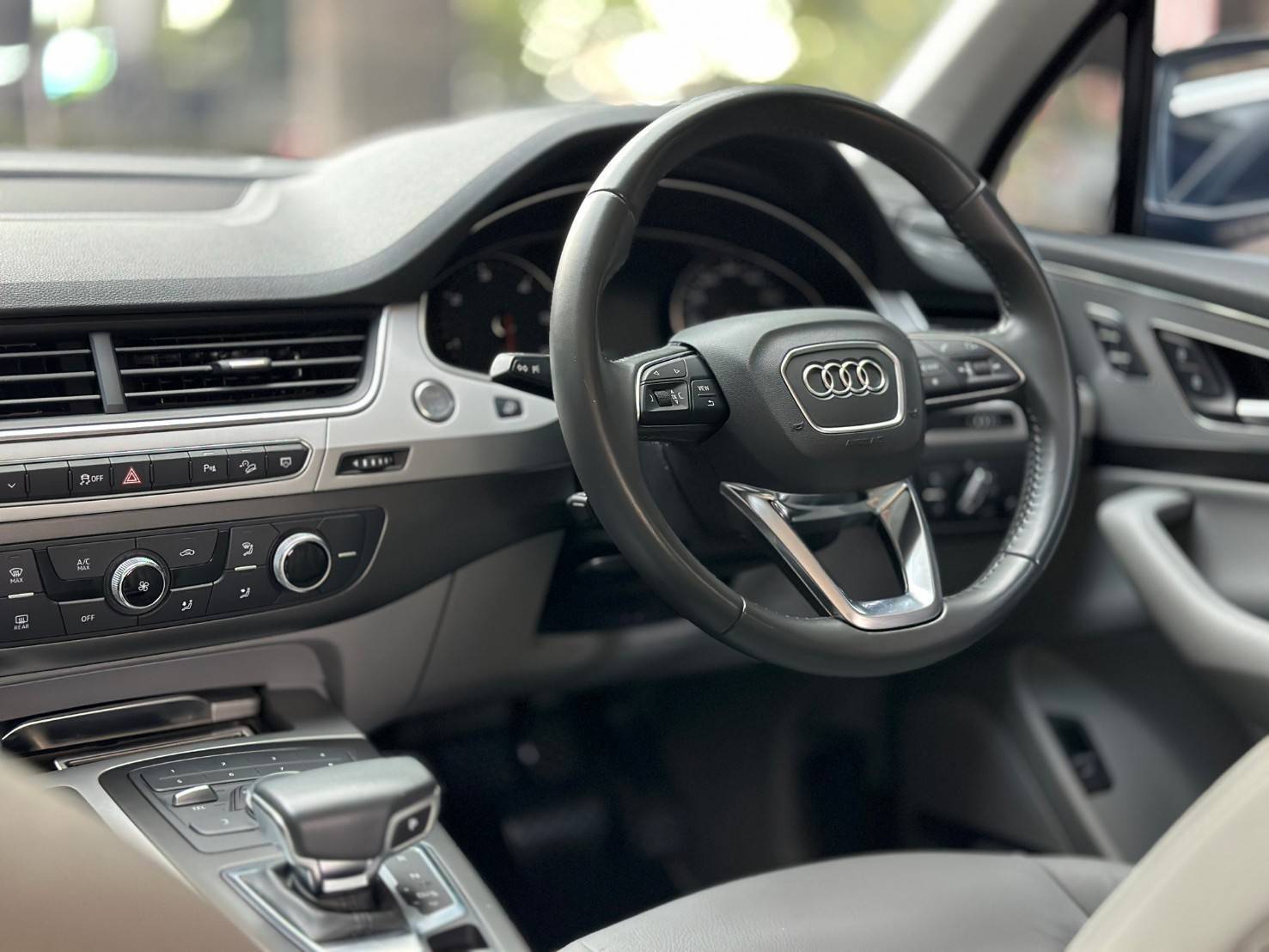 2019 Audi Q7 45TDI Quattro S-line