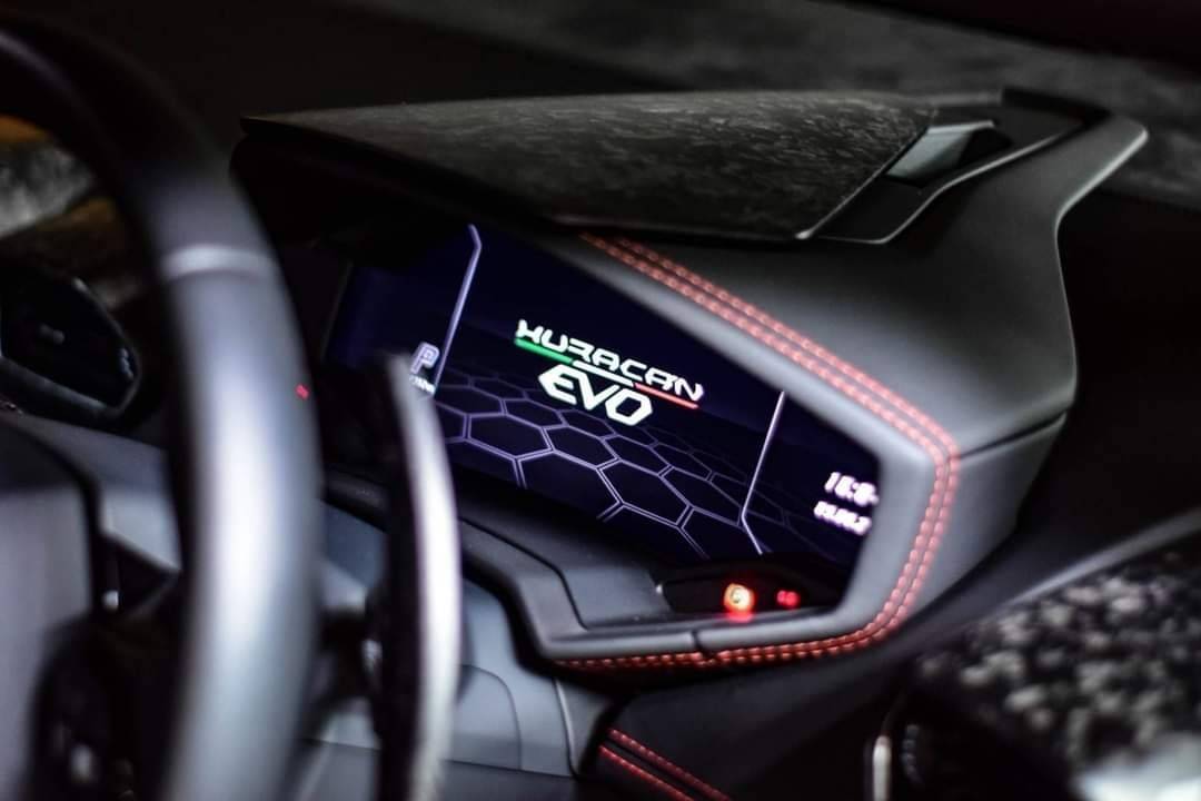 2021 Lamborghini Huracan Evo (AWD)