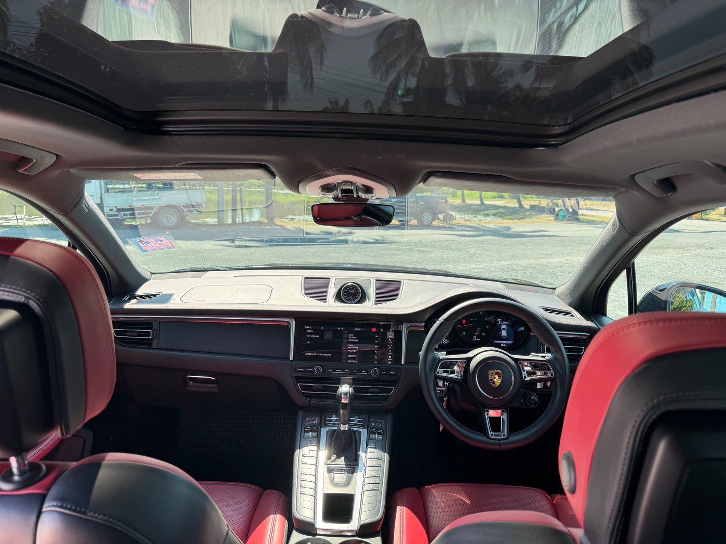 2021 Porsche Macan