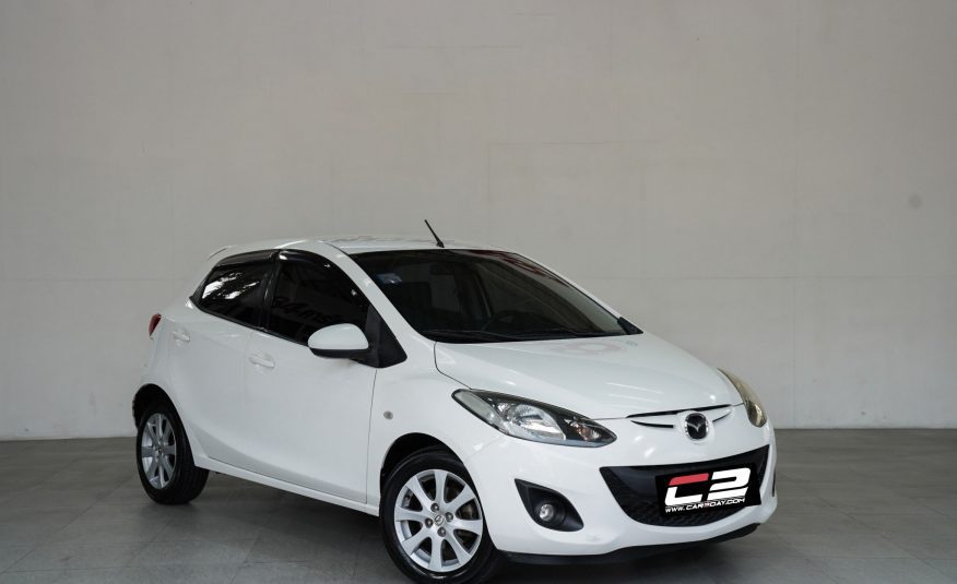 2013 MAZDA MAZDA2 1.5 GROOVE 5