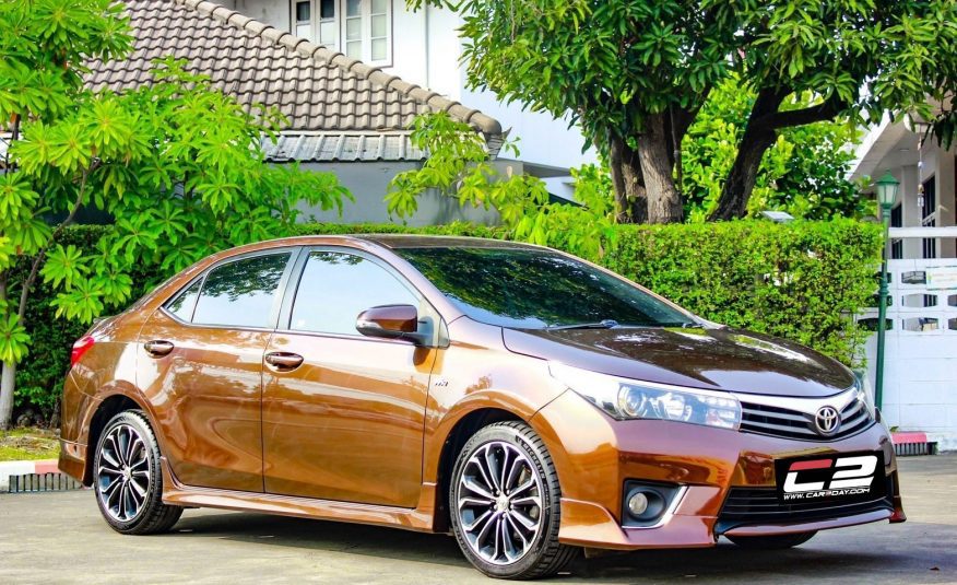 2015 TOYOTA COROLLA ALTIS 1.8 S