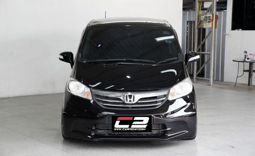 2011 HONDA FREED 1.5 SE AT