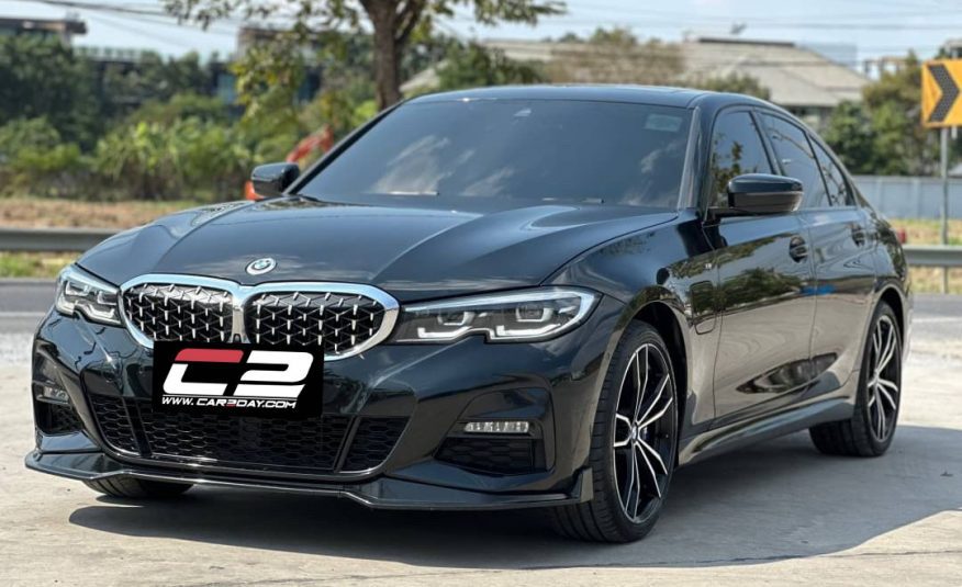 2020 BMW 330e M Sport