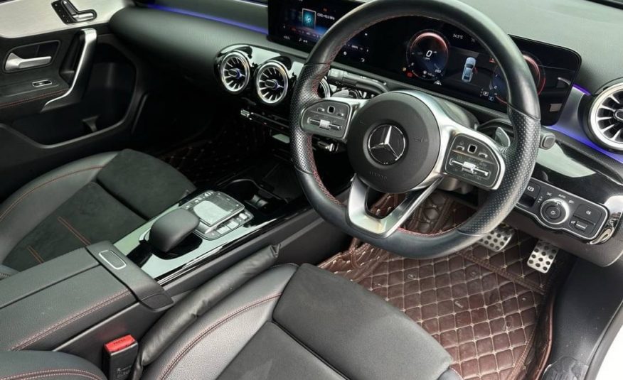 2022 Mercedes-Benz A200 AMG Dynamic l