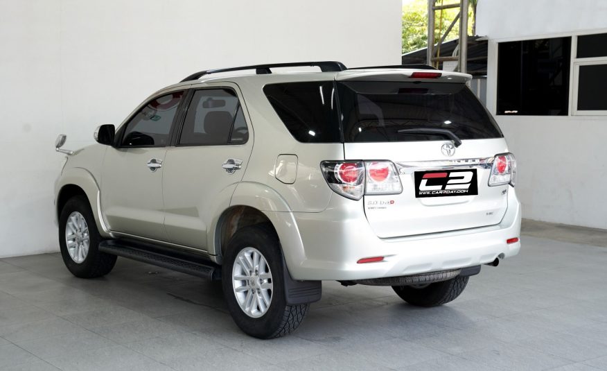 2013 TOYOTA FORTUNER 3.0 V AT