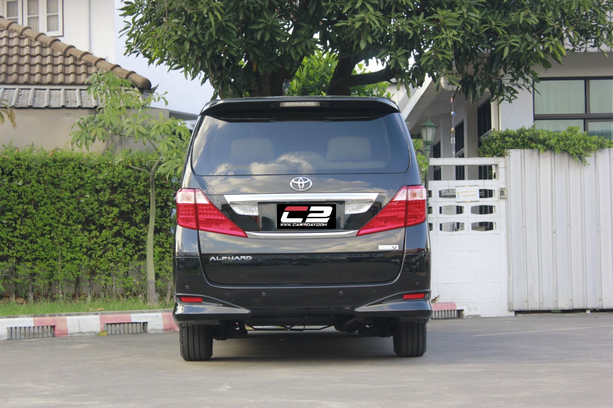 TOYOTA ALPHARD 2.4V