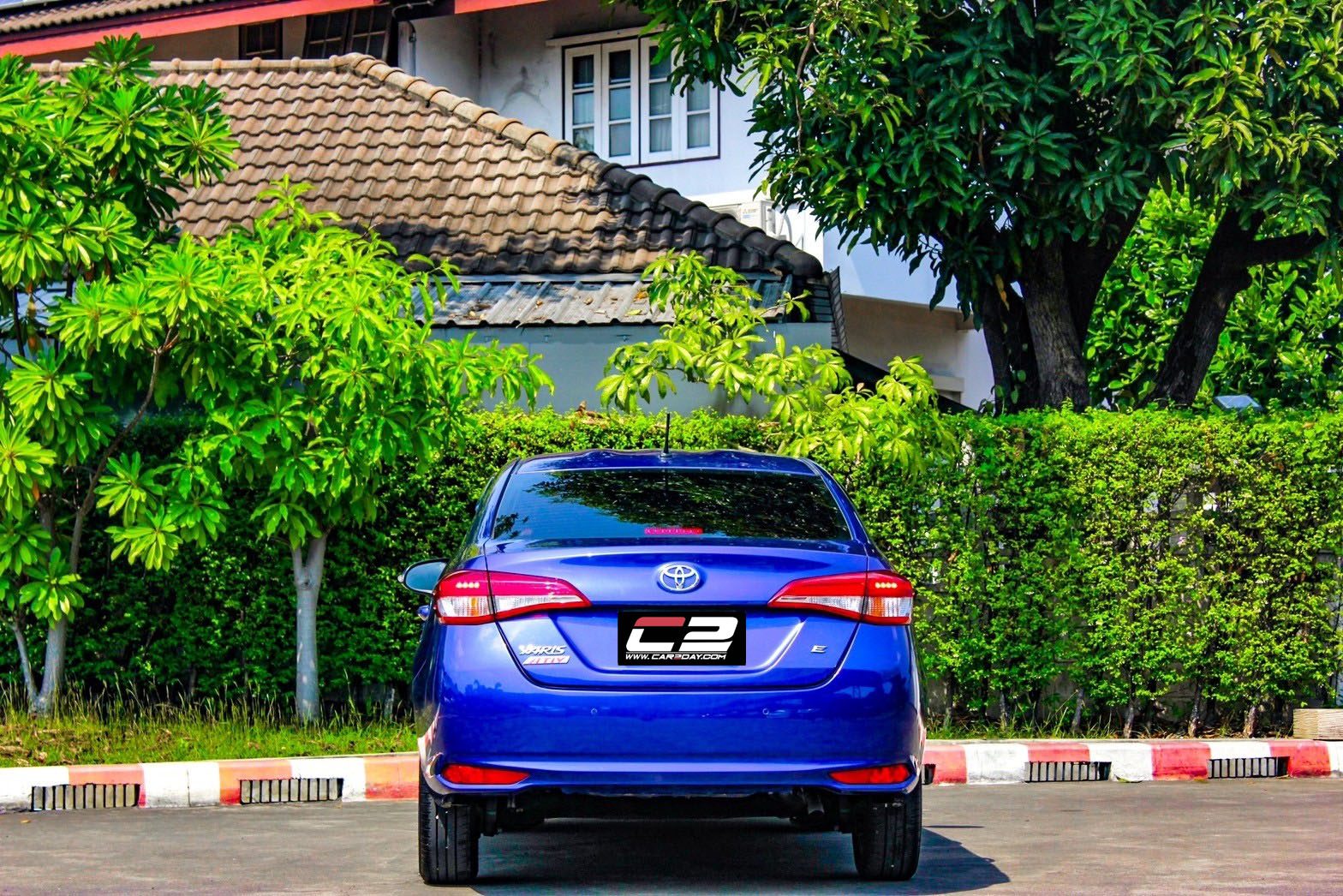 2018 TOYOTA YARIS ATIV 1.2 E