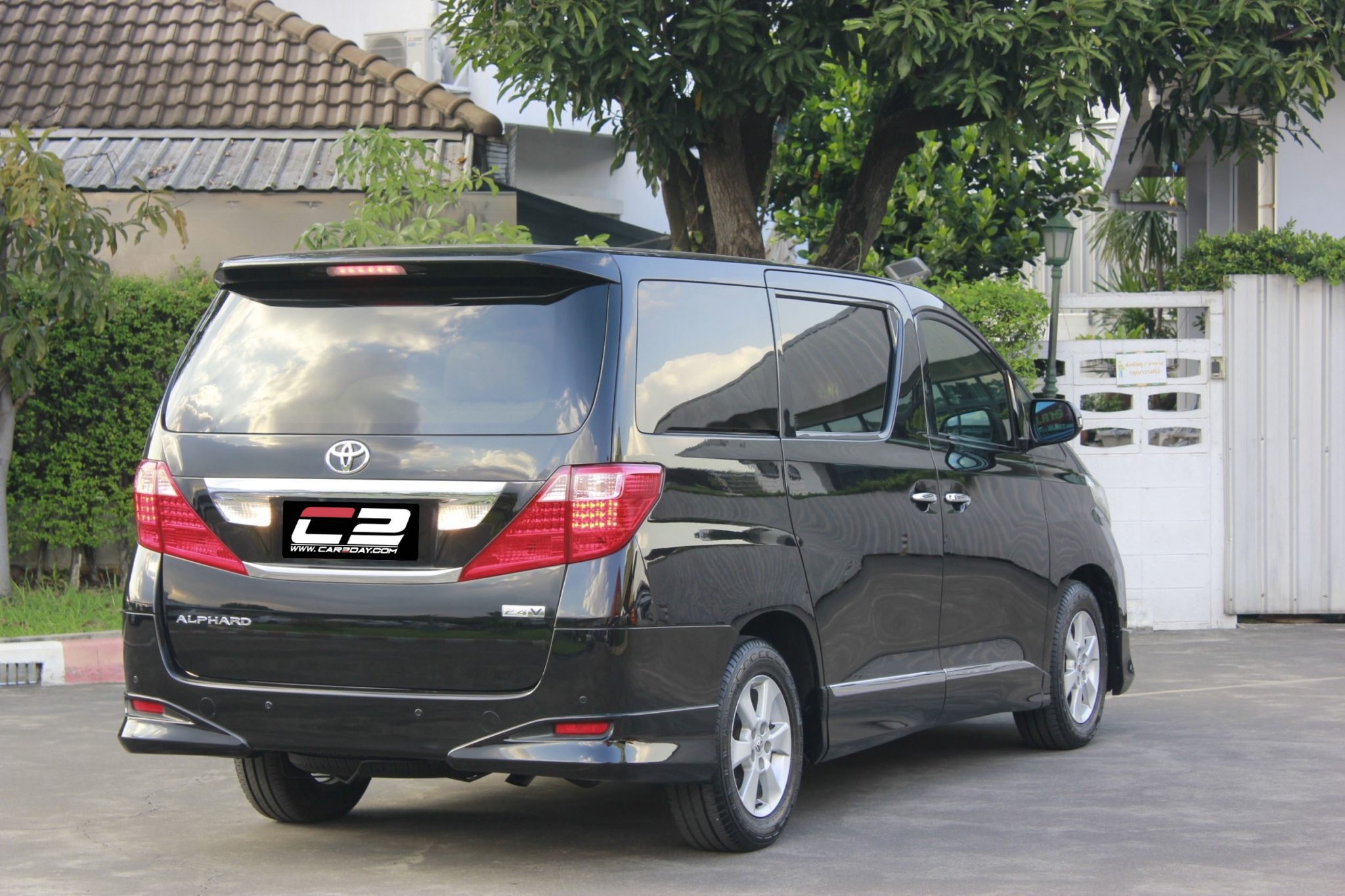 TOYOTA ALPHARD 2.4V