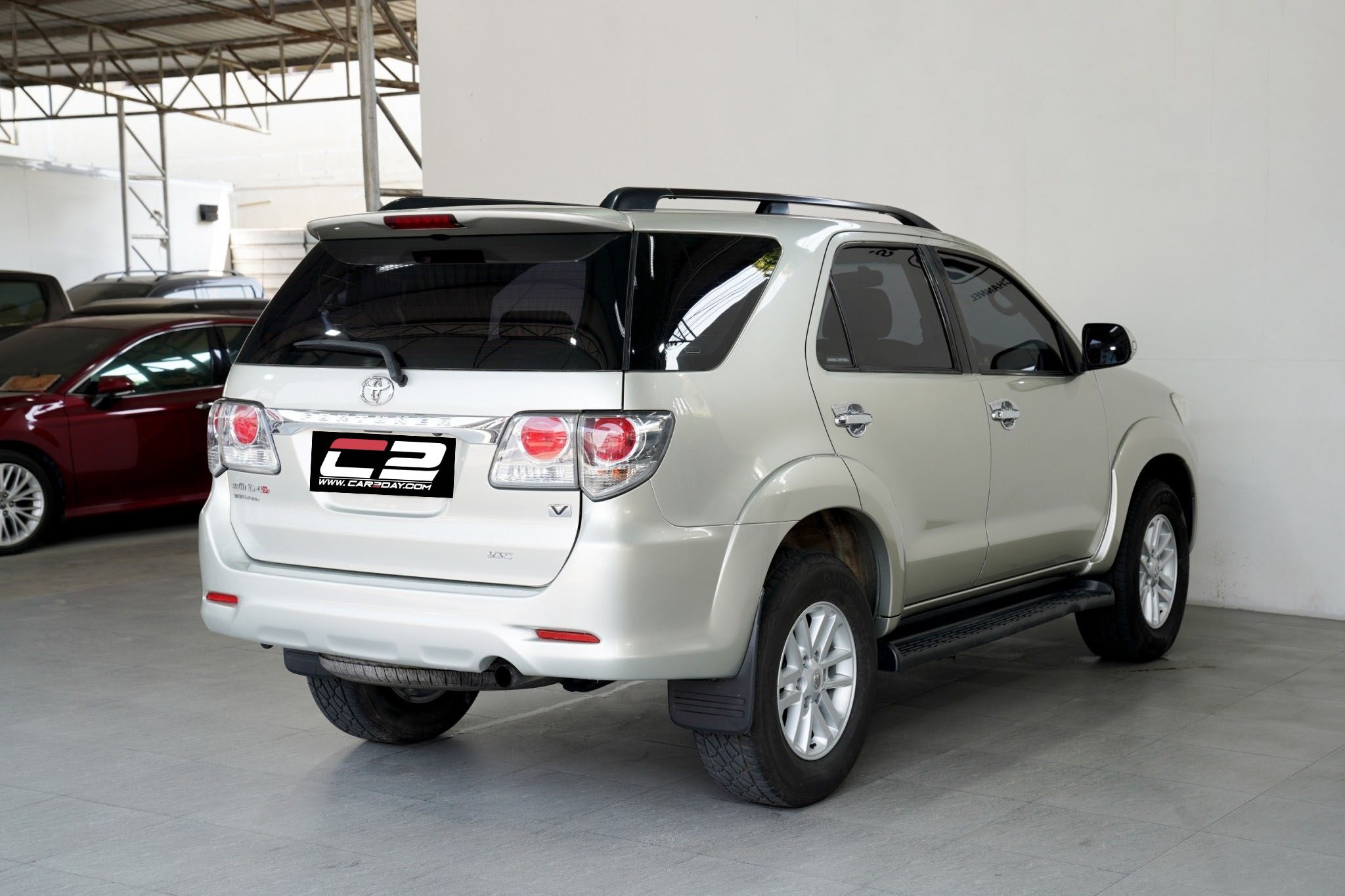 2013 TOYOTA FORTUNER 3.0 V AT