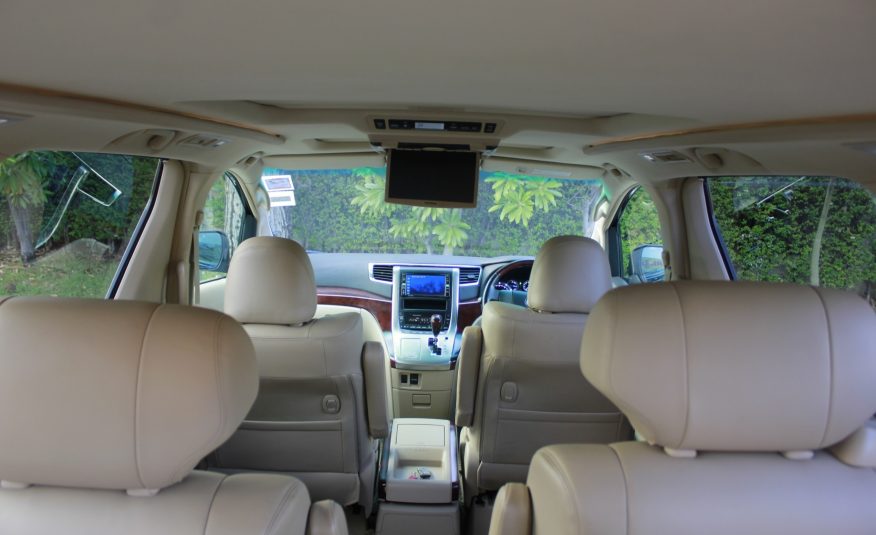 2012 TOYOTA ALPHARD 2.4V