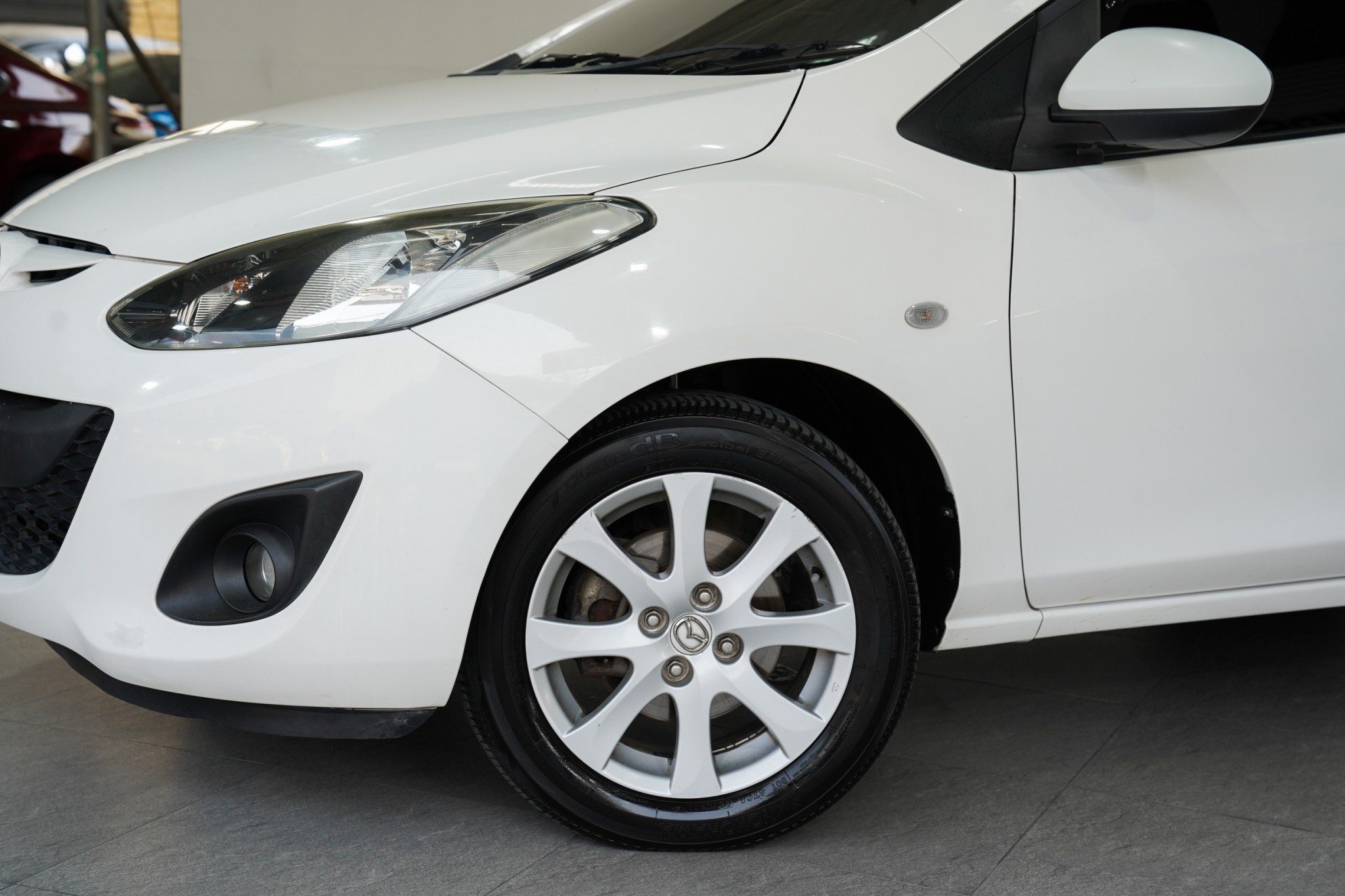 2013 MAZDA MAZDA2 1.5 GROOVE 5