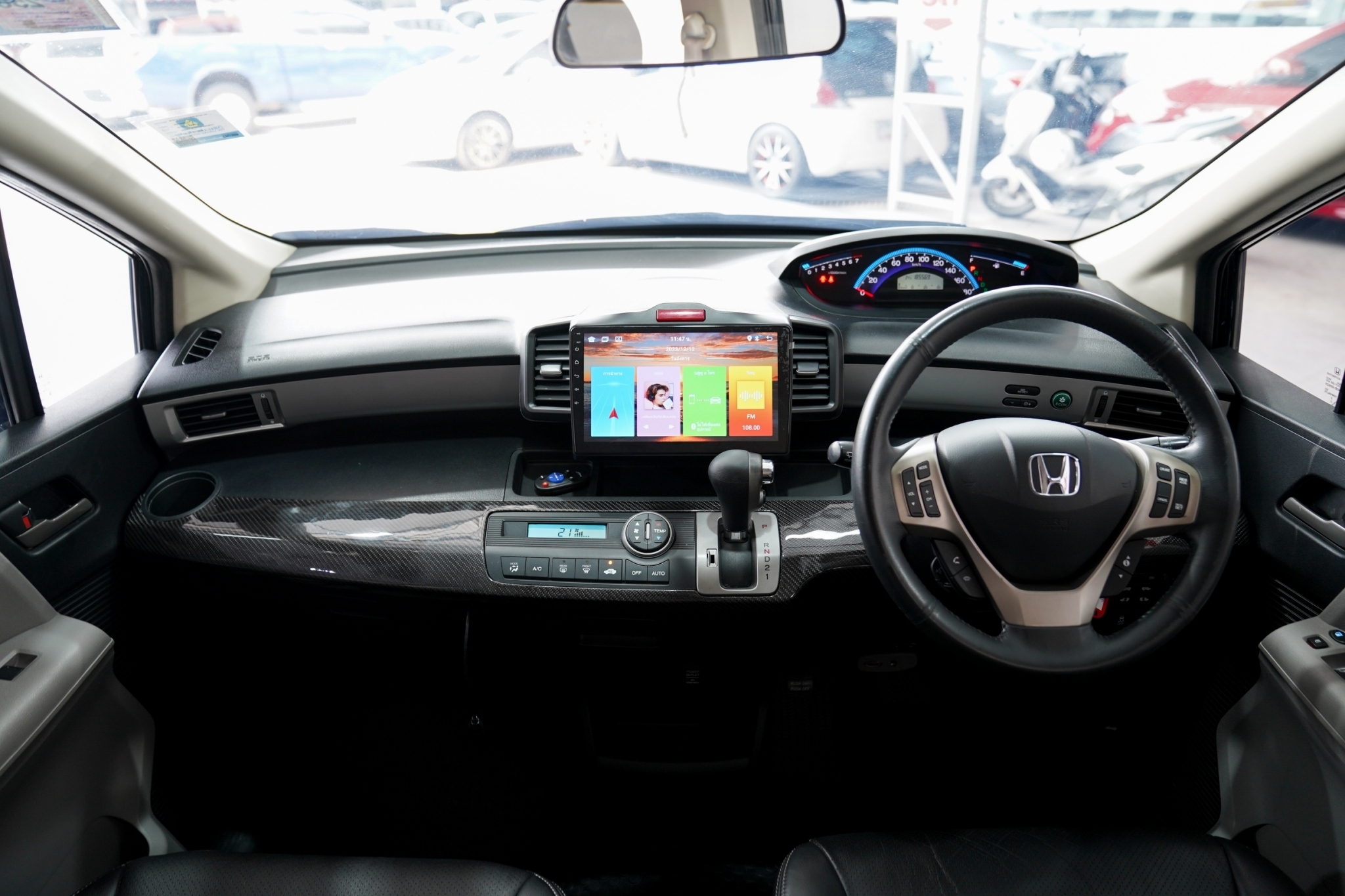 2011 HONDA FREED 1.5 SE AT