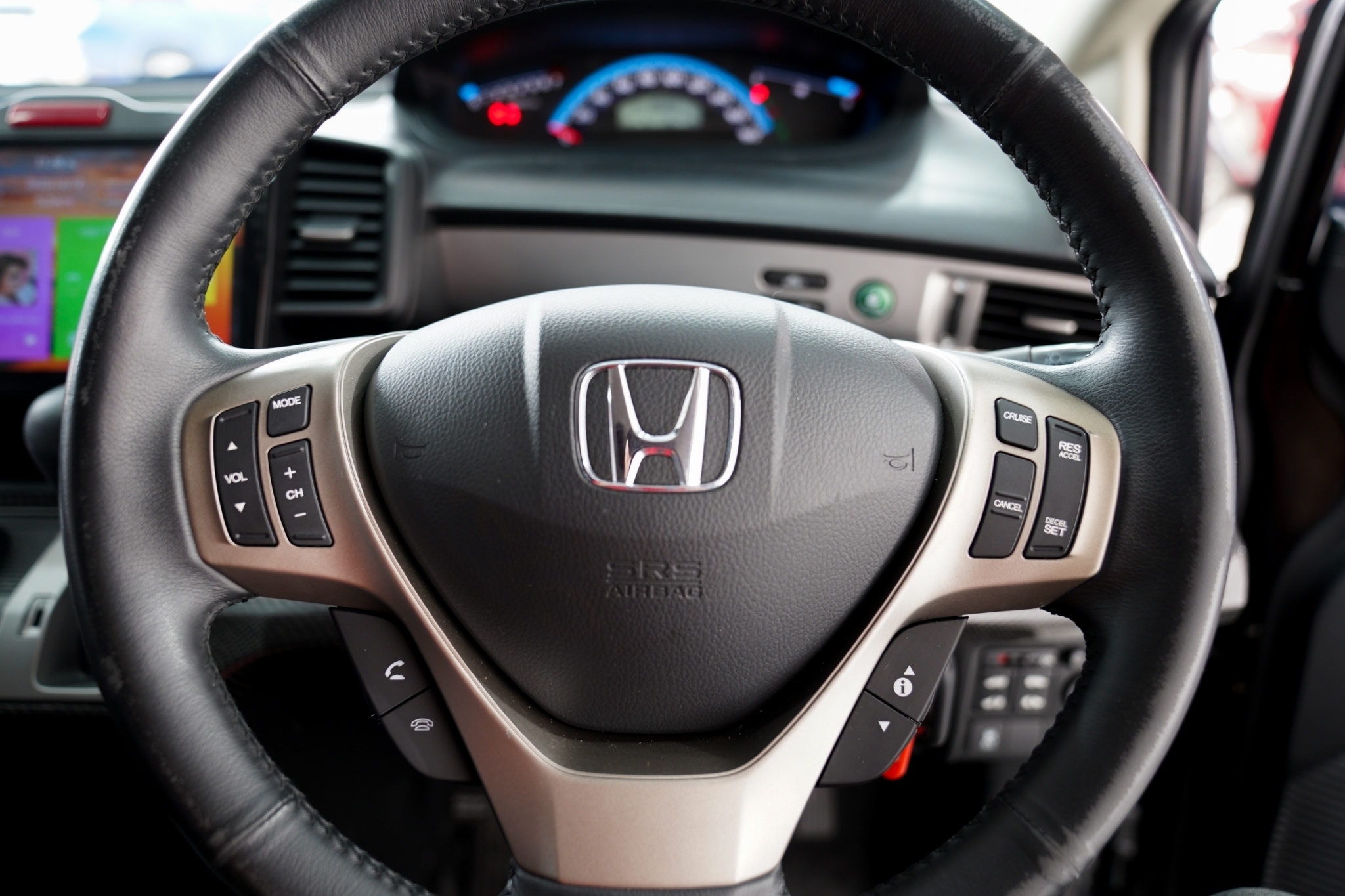 2011 HONDA FREED 1.5 SE AT