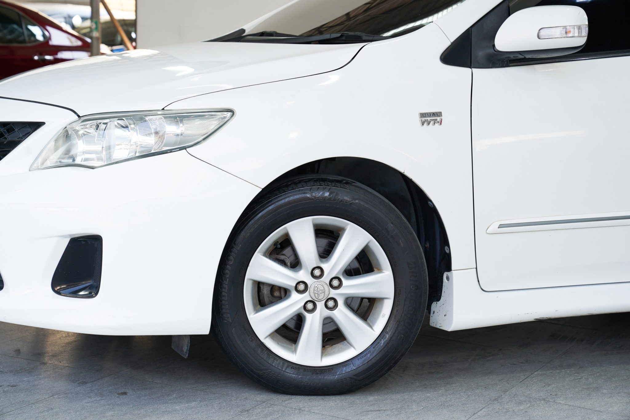 2013 TOYOTA ALTIS 1.8 E AT