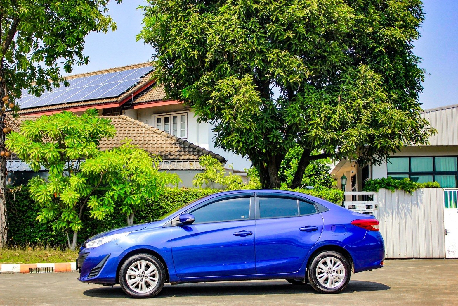 2018 TOYOTA YARIS ATIV 1.2 E