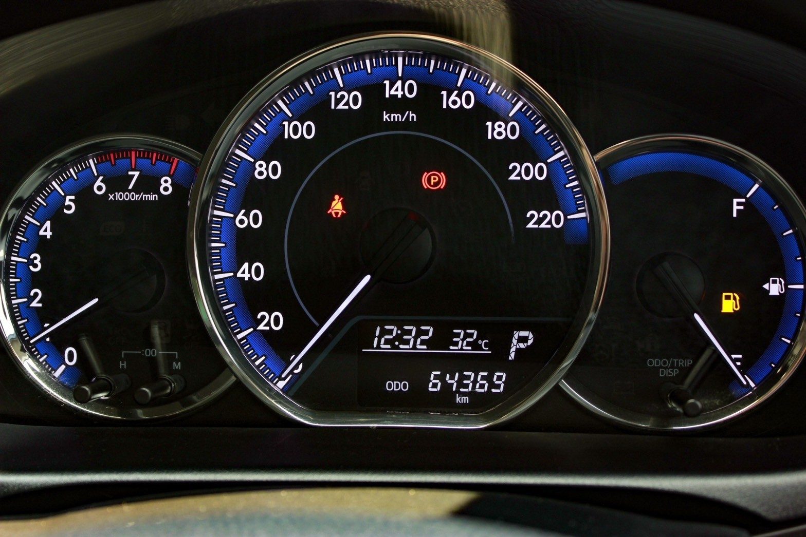 2018 TOYOTA YARIS ATIV 1.2 E
