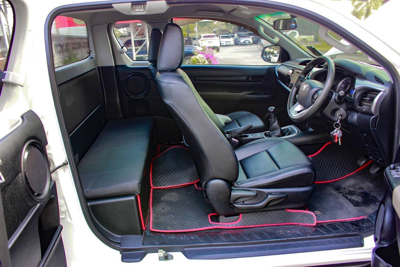 2016 TOYOTA HILUX REVO 2.4 E CAB PRERUNNER SMART CAB