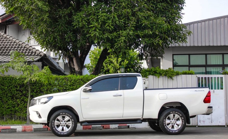 2016 TOYOTA HILUX REVO 2.4 E CAB PRERUNNER SMART CAB