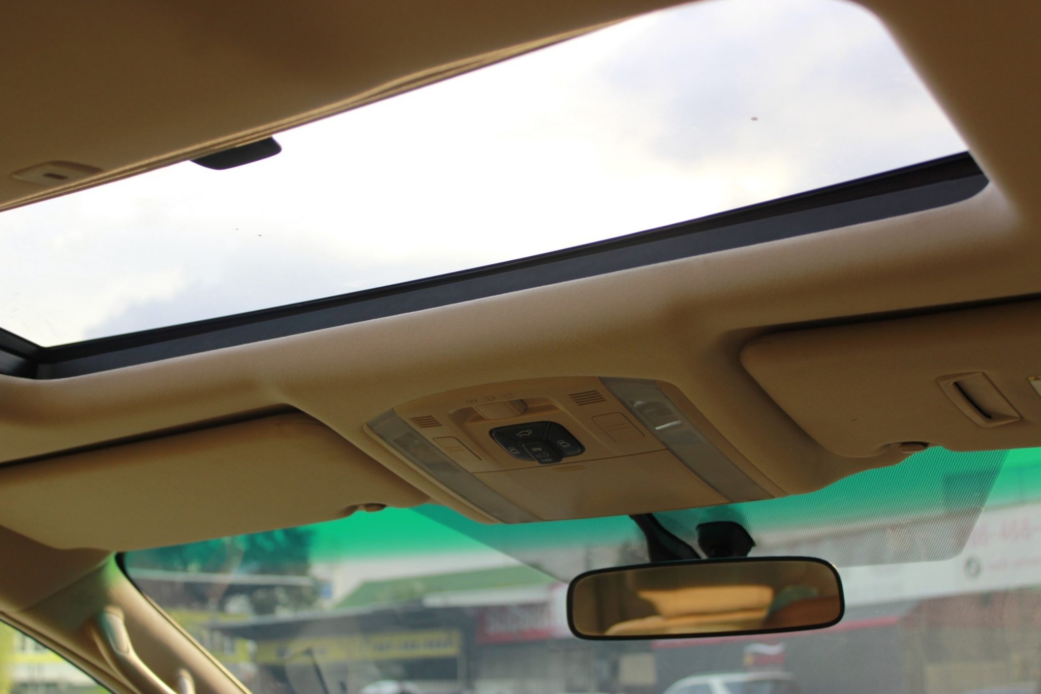TOYOTA ALPHARD 2.4V