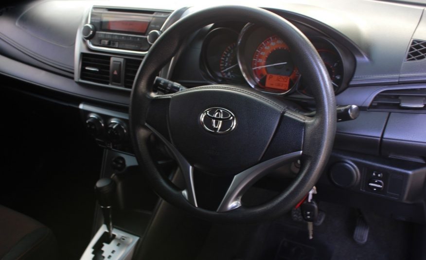 2014 TOYOTA YARIS ECO 1.2 E 5Dr