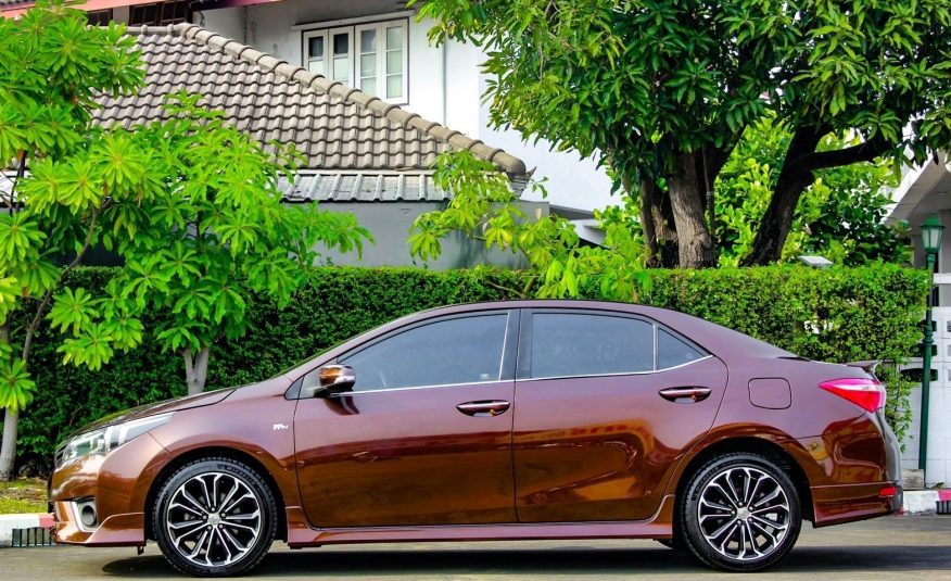 2015 TOYOTA COROLLA ALTIS 1.8 S