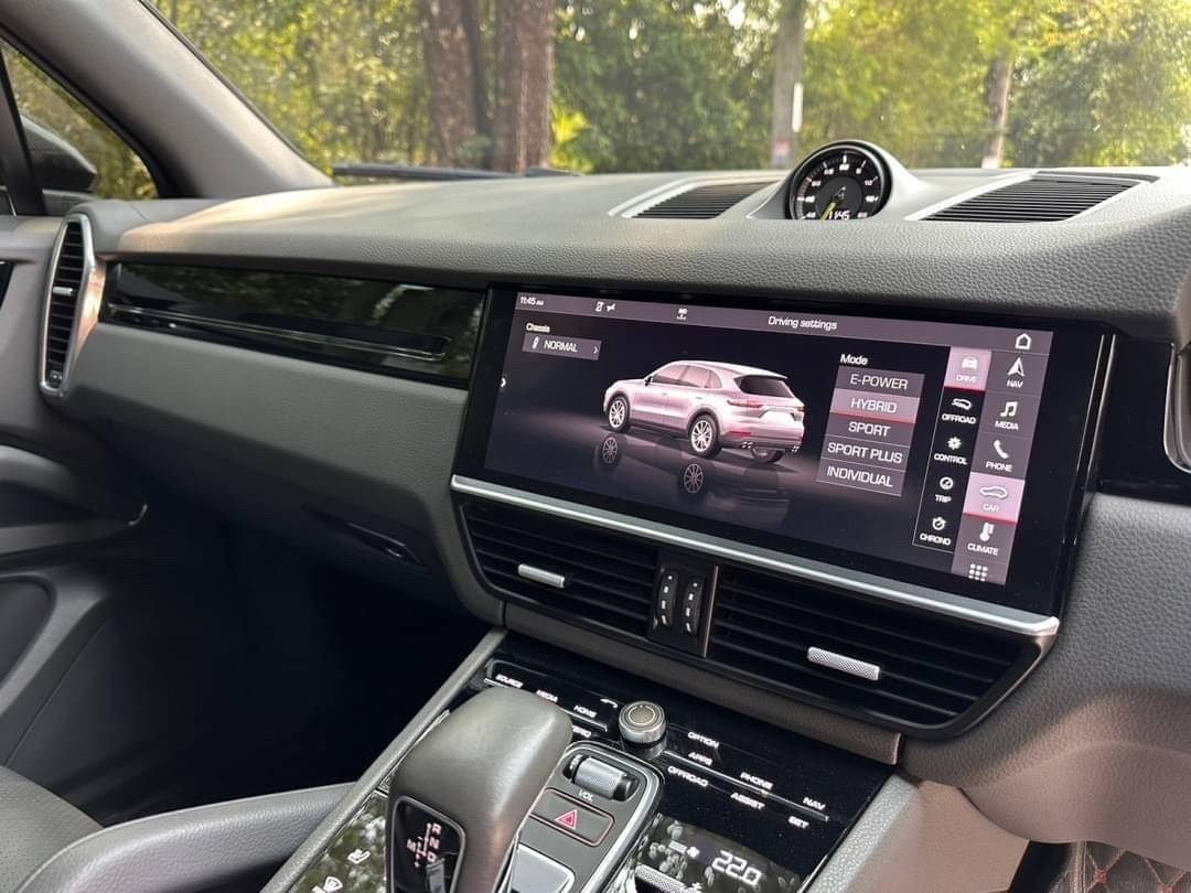 2018 Porsche Cayenne E-hybrid