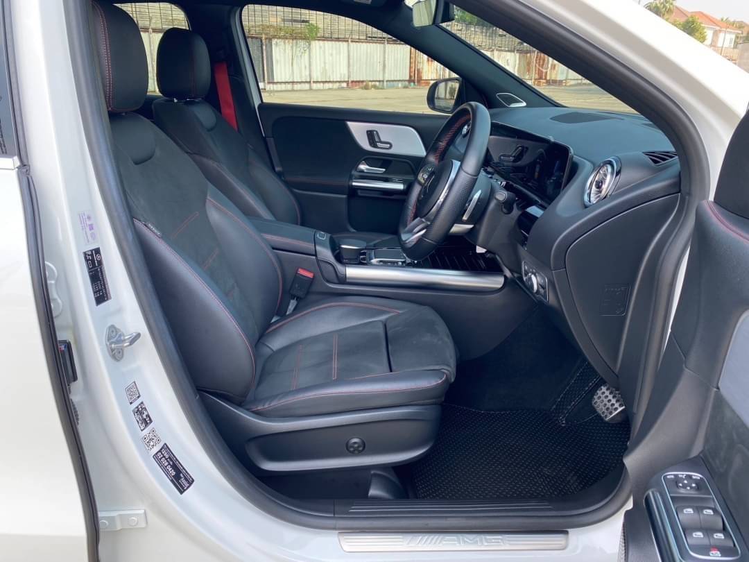 2022 BENZ AMG GLA35 4Matic
