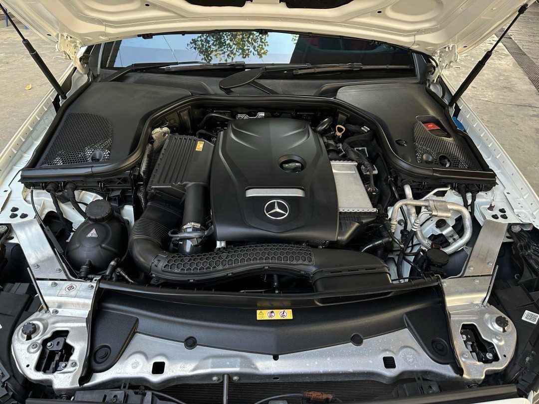 2016 Mercedes Benz E300 Coupe AMG Dynamic l Koonyingcar