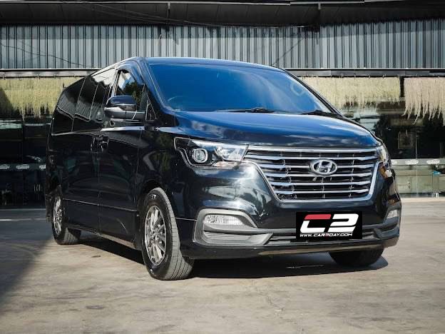 2018 Hyundai H-1 2.5 รุ่น DELUXE TOP Van