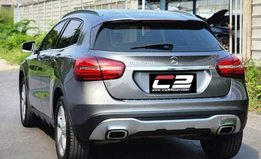 2017 Mercedes Benz GLA200