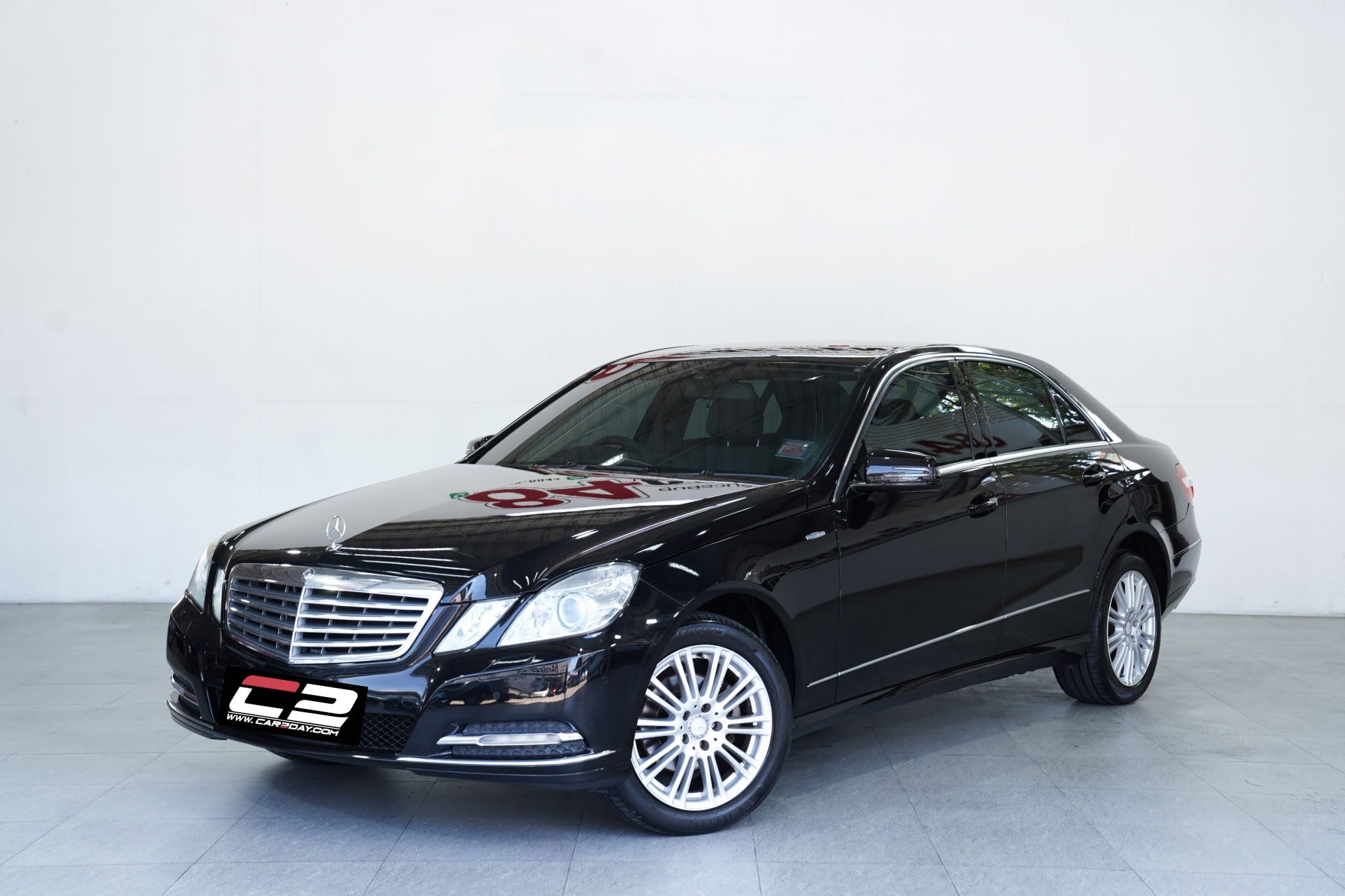 BENZ E200 1.8 CGI BE AT