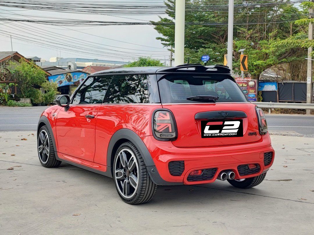 2017 Mini Cooper S F56 JCW Look