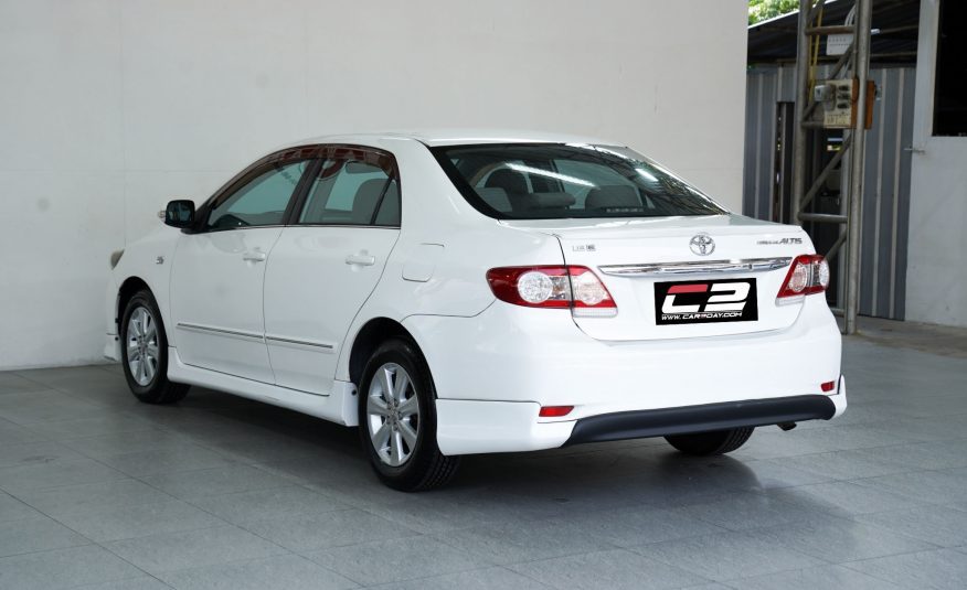 2013 TOYOTA COROLLA ALTIS 1.8 E AT