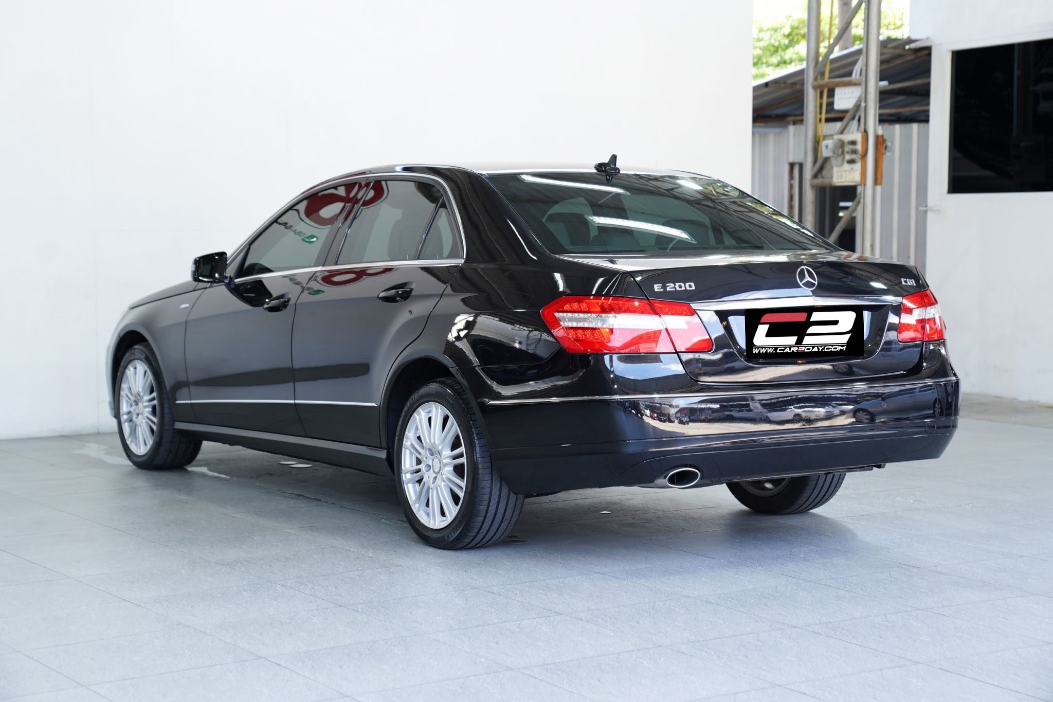 BENZ E200 1.8 CGI BE AT