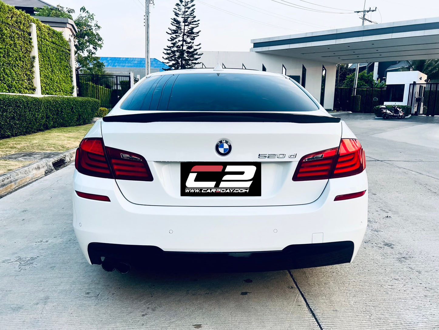 2011 BMW F10 520D M-SPORT