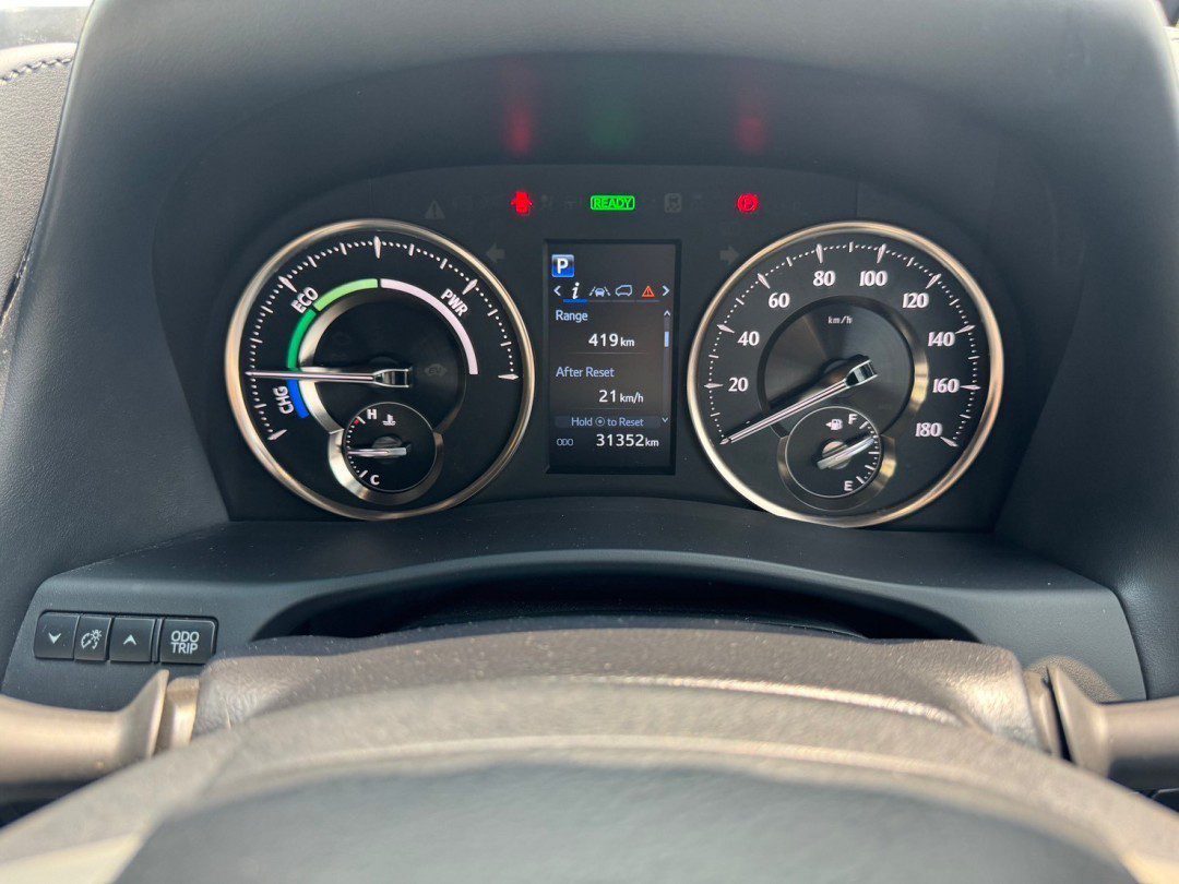 2021 Lexus LM300h (Executive 4 Seats)