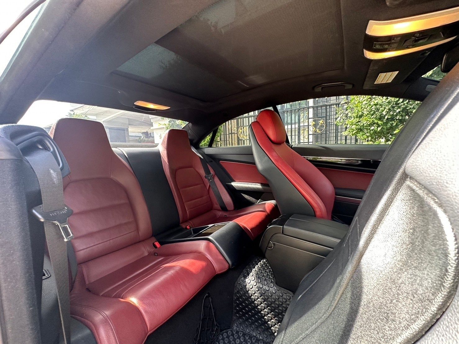 2011 Mercedes Benz E250 Coupe AMG