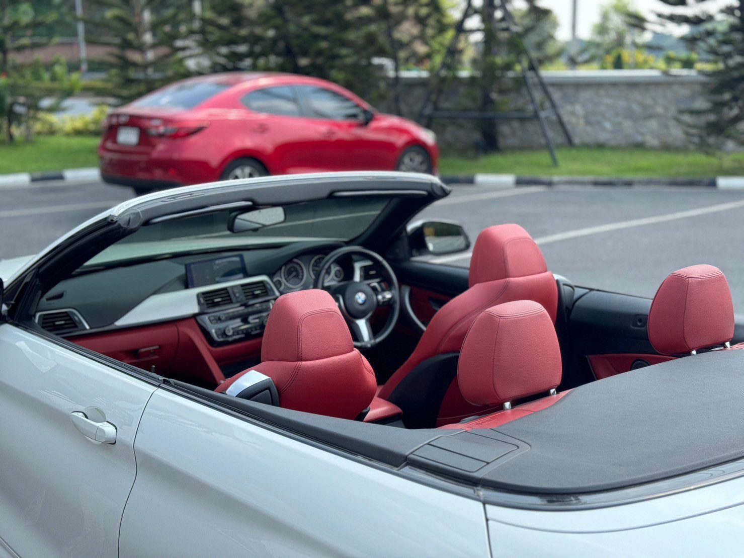 2019 BMW 430i Convertible M Sport